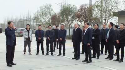 熱烈歡迎鄖西縣代表團蒞臨我司調研指導！